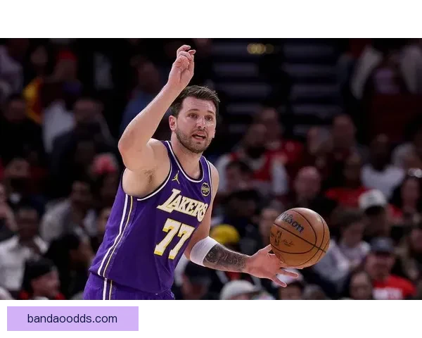 詹姆斯全力力挺东契奇湖人豪取七连胜卢卡直言赢球才是快乐源泉