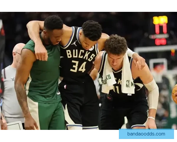 雄鹿有意通过交易字母哥得到埃奇库姆或莫布利作为新基石球员